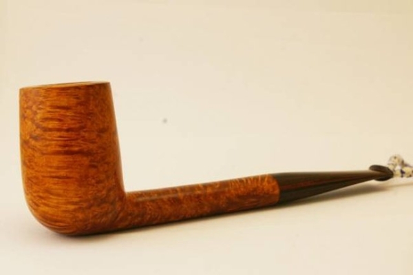 Уникальные формы курительных трубок (7 фото)