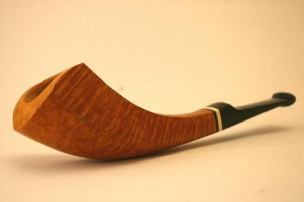 Уникальные формы курительных трубок (7 фото)