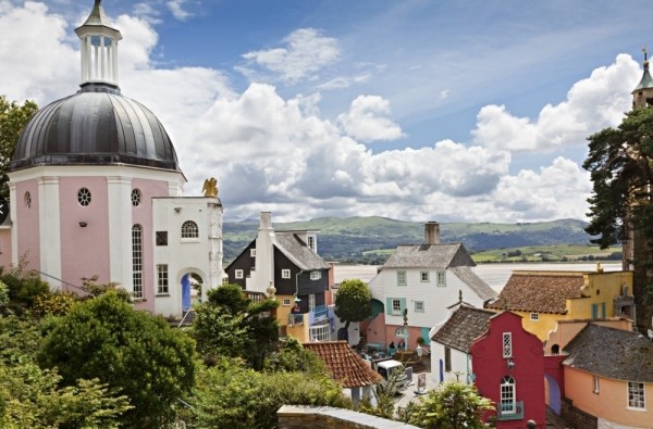 20 мест, в которых миром правит цвет