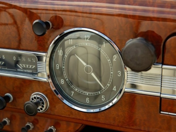 Единственный сохранившийся довоенный родстер Horch 855 1939 года