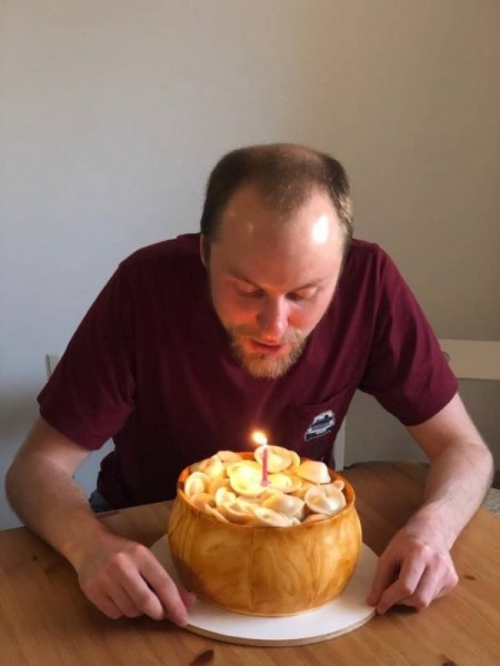 Торты, которые меньше всего похожи на торты (21 фото)