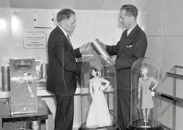 Что спрятали в самую большую капсулу времени, которую вскроют через 6000 лет