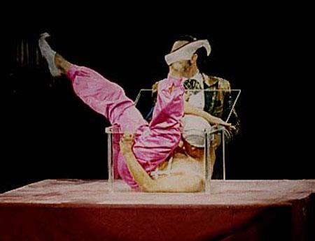 Человек Из Бутылки (7 фото) Человек Из Бутылки (7 фото)