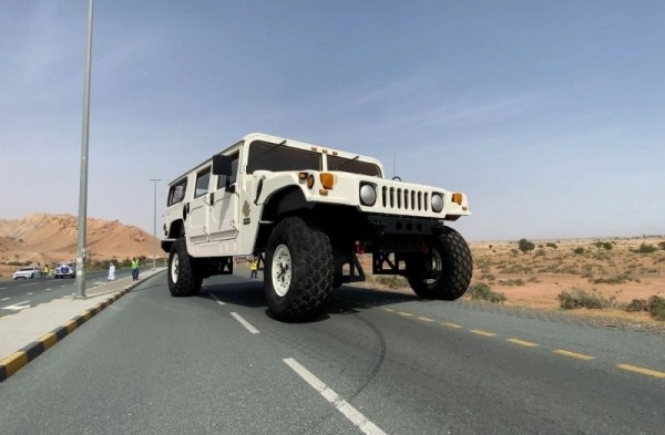 Арабский шейх построил самый большой в мире Hummer