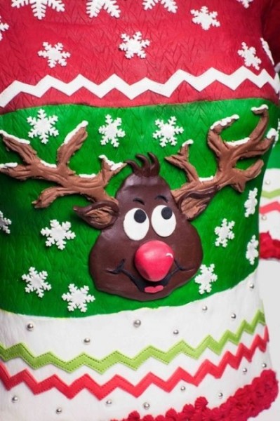 Оригинальный вкусный свитер к Новому годку (5 фото)