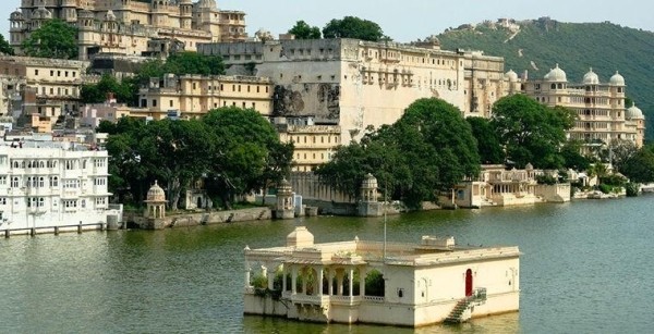 Не только Венеция: 5 самых красивых городов на воде