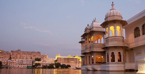 Не только Венеция: 5 самых красивых городов на воде