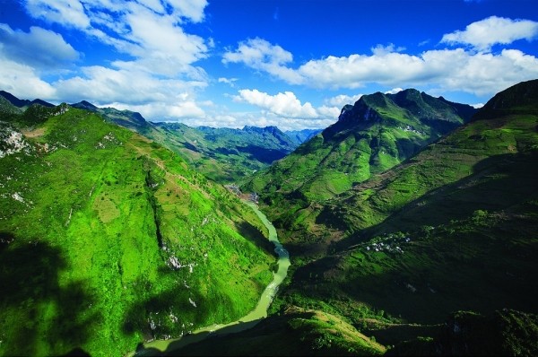 Поразительные портреты представителей племен севера Вьетнама Поразительные портреты представителей племен севера Вьетнама