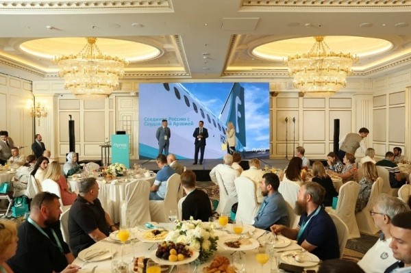 Соединяя Россию с Саудовской Аравией Соединяя Россию с Саудовской Аравией