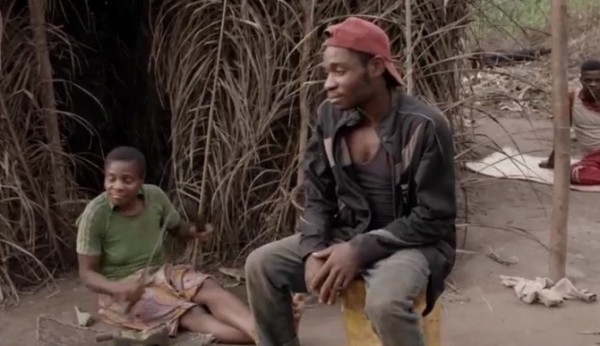 Любовные многоугольники и смерть от суеверий: первобытная реальность племени пигмеев Любовные многоугольники и смерть от суеверий: первобытная реальность племени пигмеев