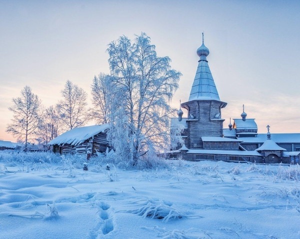 Где искать настоящую зиму? 5 самых красивых деревень России, занесенных снегом