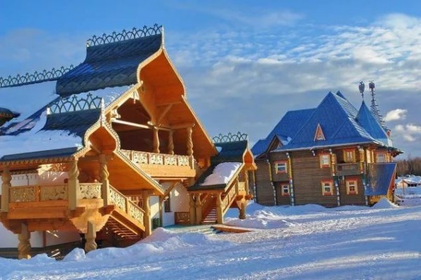 Где искать настоящую зиму? 5 самых красивых деревень России, занесенных снегом