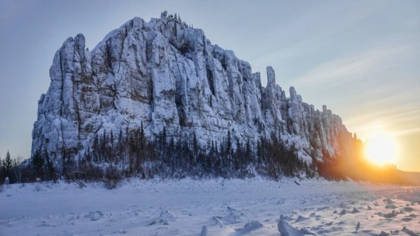Зимние национальные парки России: где снег лежит нетронутым, а лоси выходят к дорогам