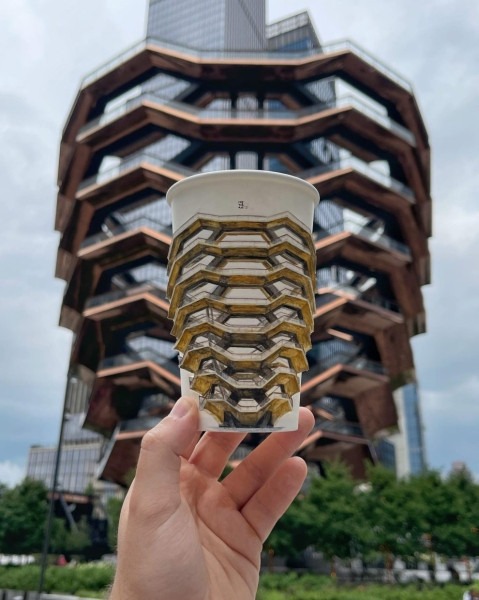 Бросить академию, взять стаканчики и нарисовать весь мир. У него получилось