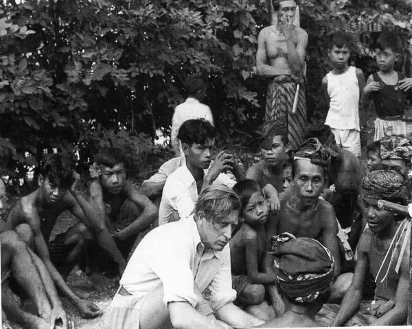 Художник, который придумал Бали: как уроженец Москвы создал образ «острова богов» и погиб на дне океана Художник, который придумал Бали: как уроженец Москвы создал образ «острова богов» и погиб на дне океана